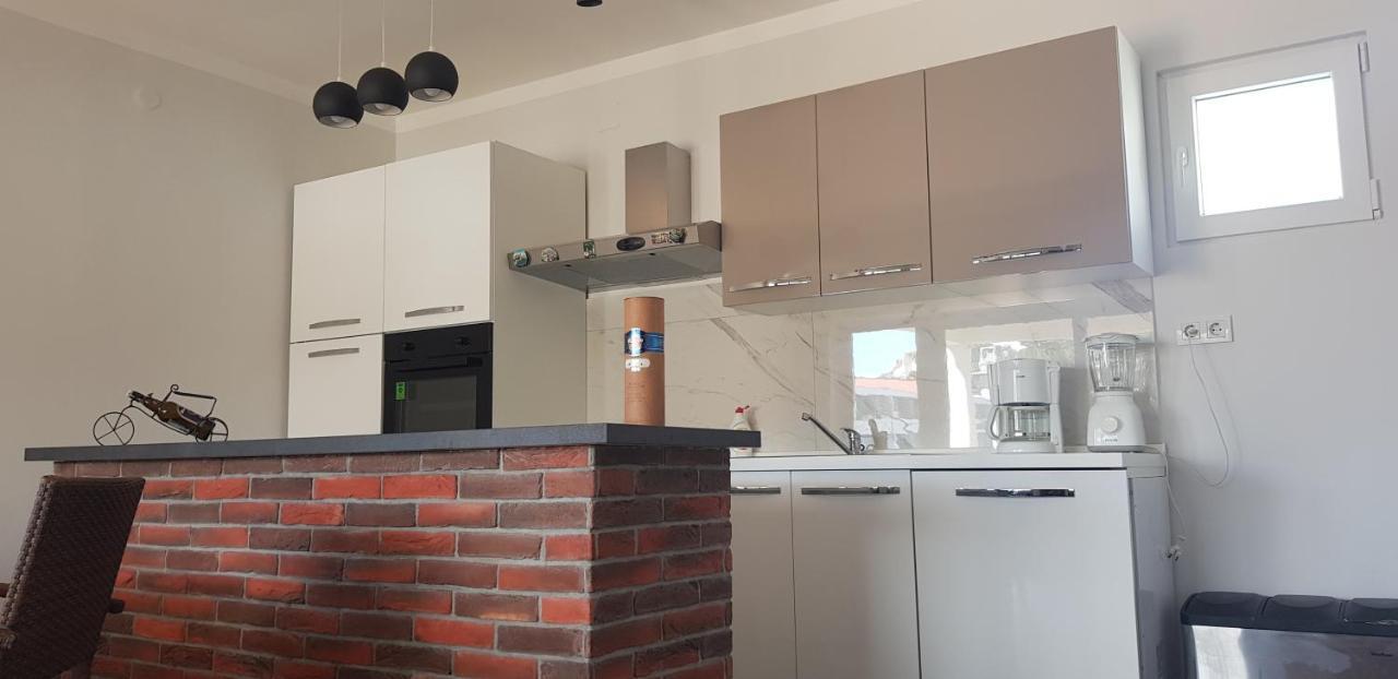 Matusanka Apartment Banjol Екстер'єр фото