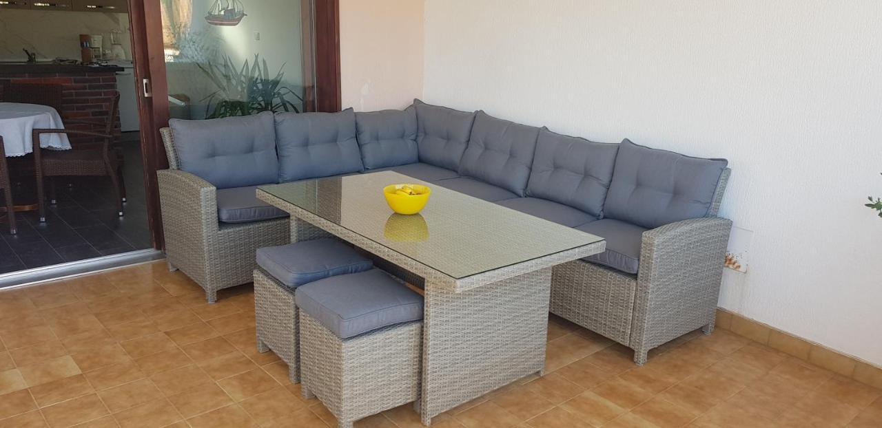 Matusanka Apartment Banjol Екстер'єр фото