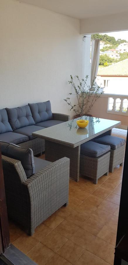 Matusanka Apartment Banjol Екстер'єр фото